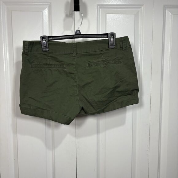 Old Navy Shorts Womens 10 Green Mid-Rise Chino Flat Front Everday Zips Pockets - Picture 4 of 10